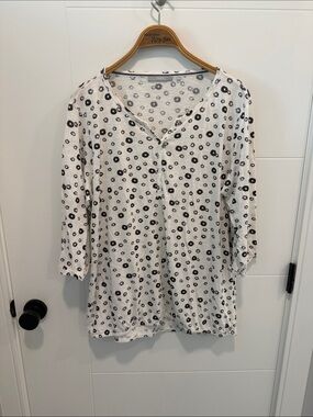 Cecil White V-Neck Tunic with Black Dot Print